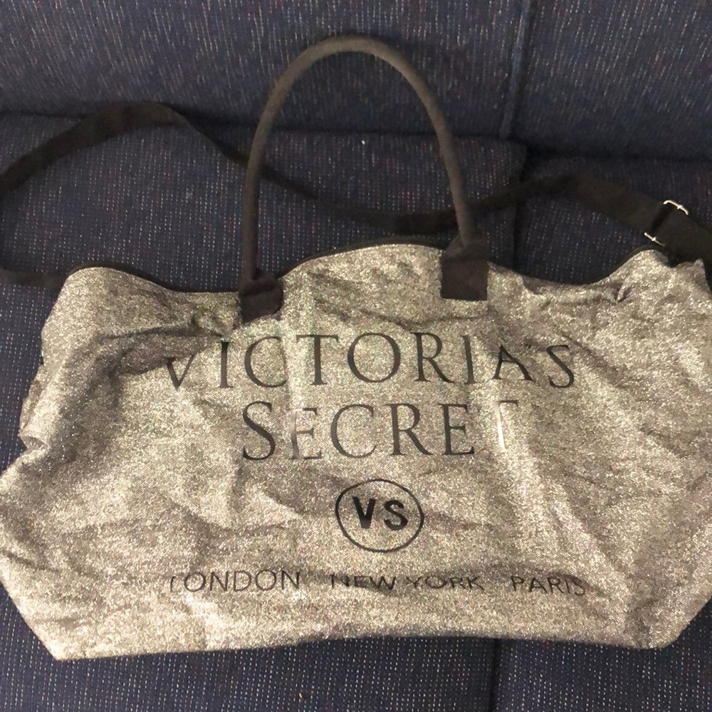 Victoria Secret Weekend Bag